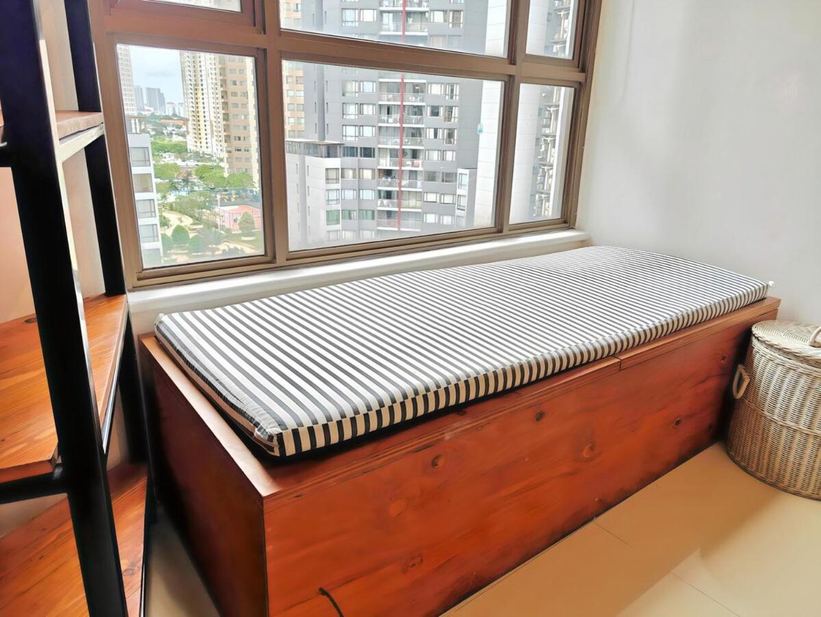 Stylish 3br Rasuna With Pool, Gym,wi-fi, Netflix Pangsapuri *