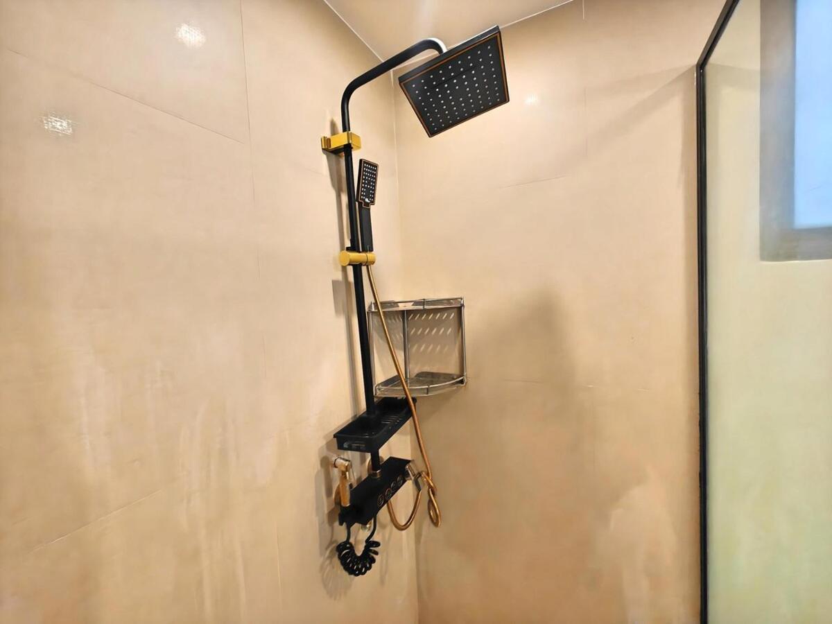 Pangsapuri Stylish 3br Rasuna With Pool, Gym,wi-fi, Netflix *